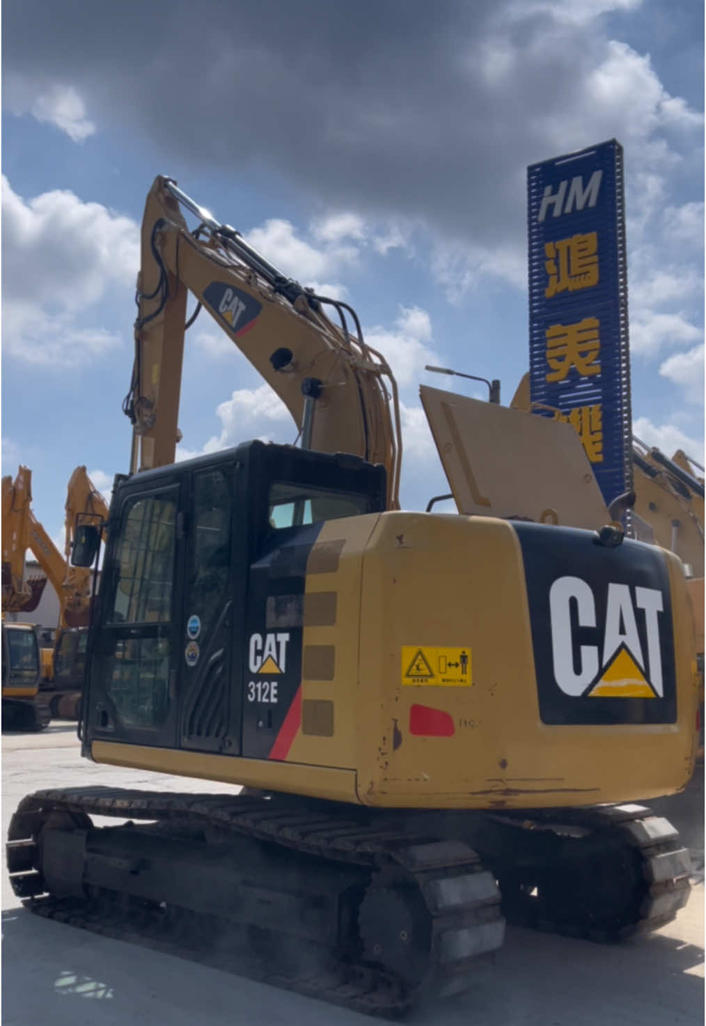 @HCS.Excavator sale-Vina