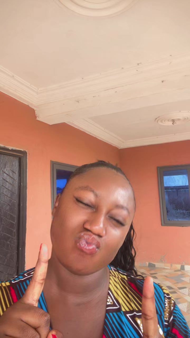 @Nana Ama Baffowaa👸