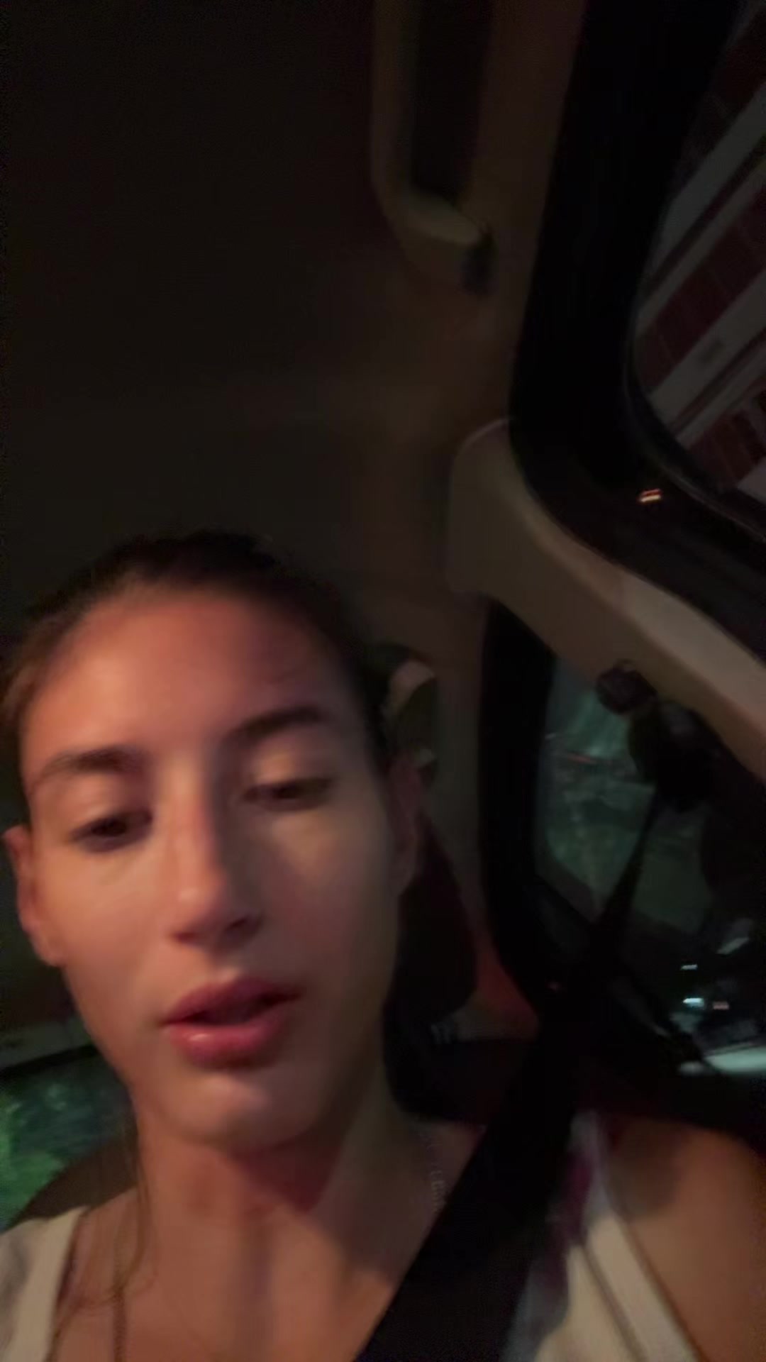 @isamenegheli