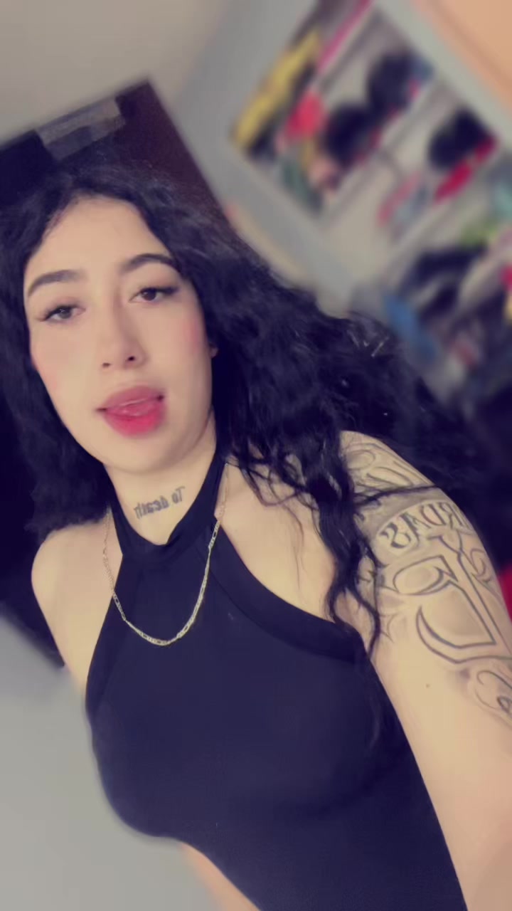 @Lau Vera
