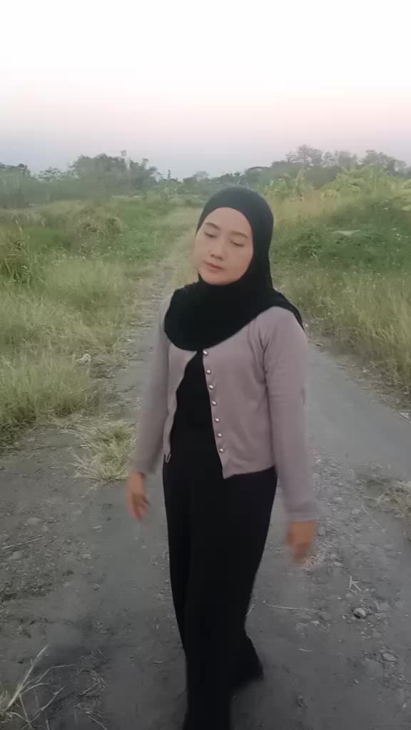 @Mujie_Sharma ๐ฎ๐ฉ