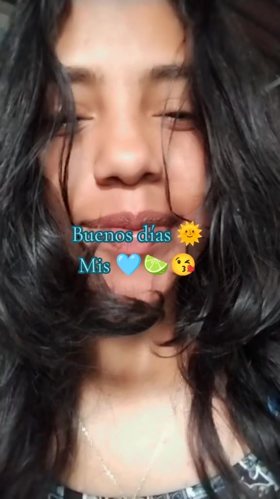 @🍋🟩Laura Mercedes 🩵🌗🪻✨