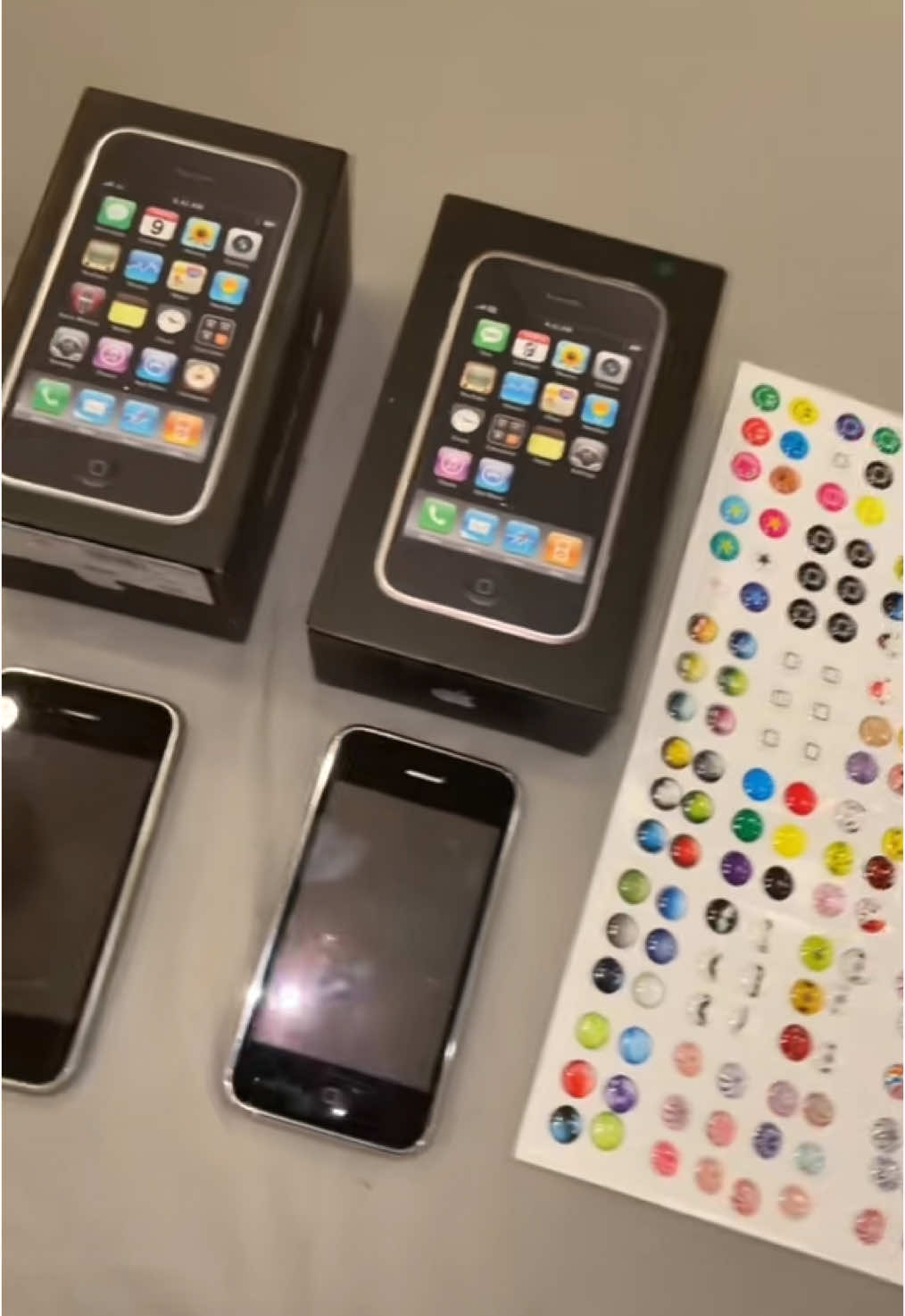 @אפל ועוד🍎