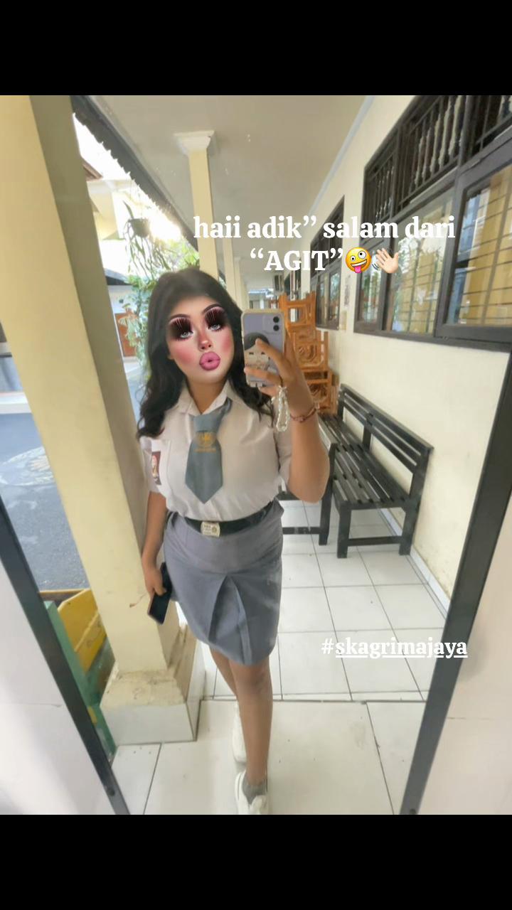 @hii.inirisnaa