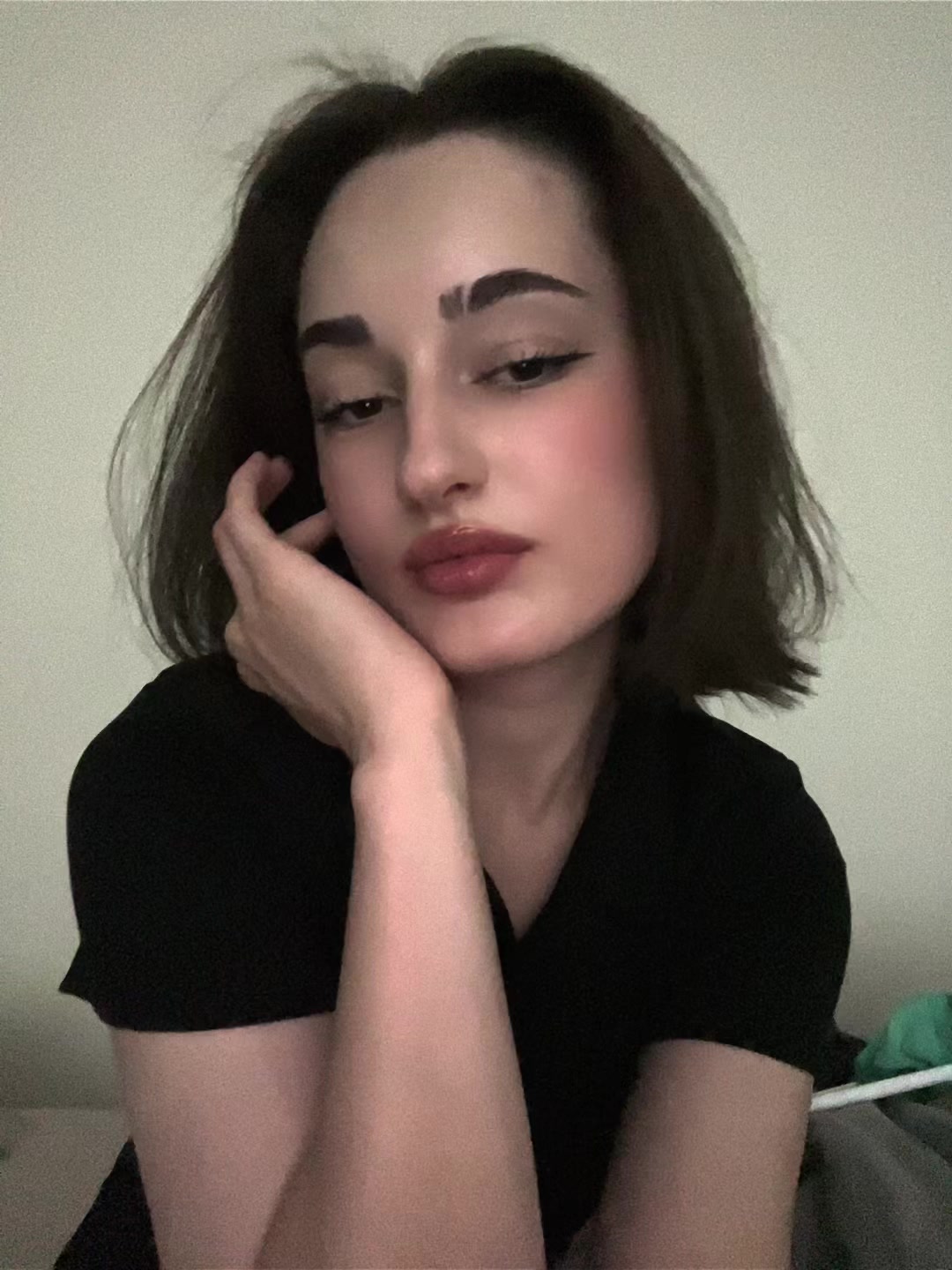 @vv