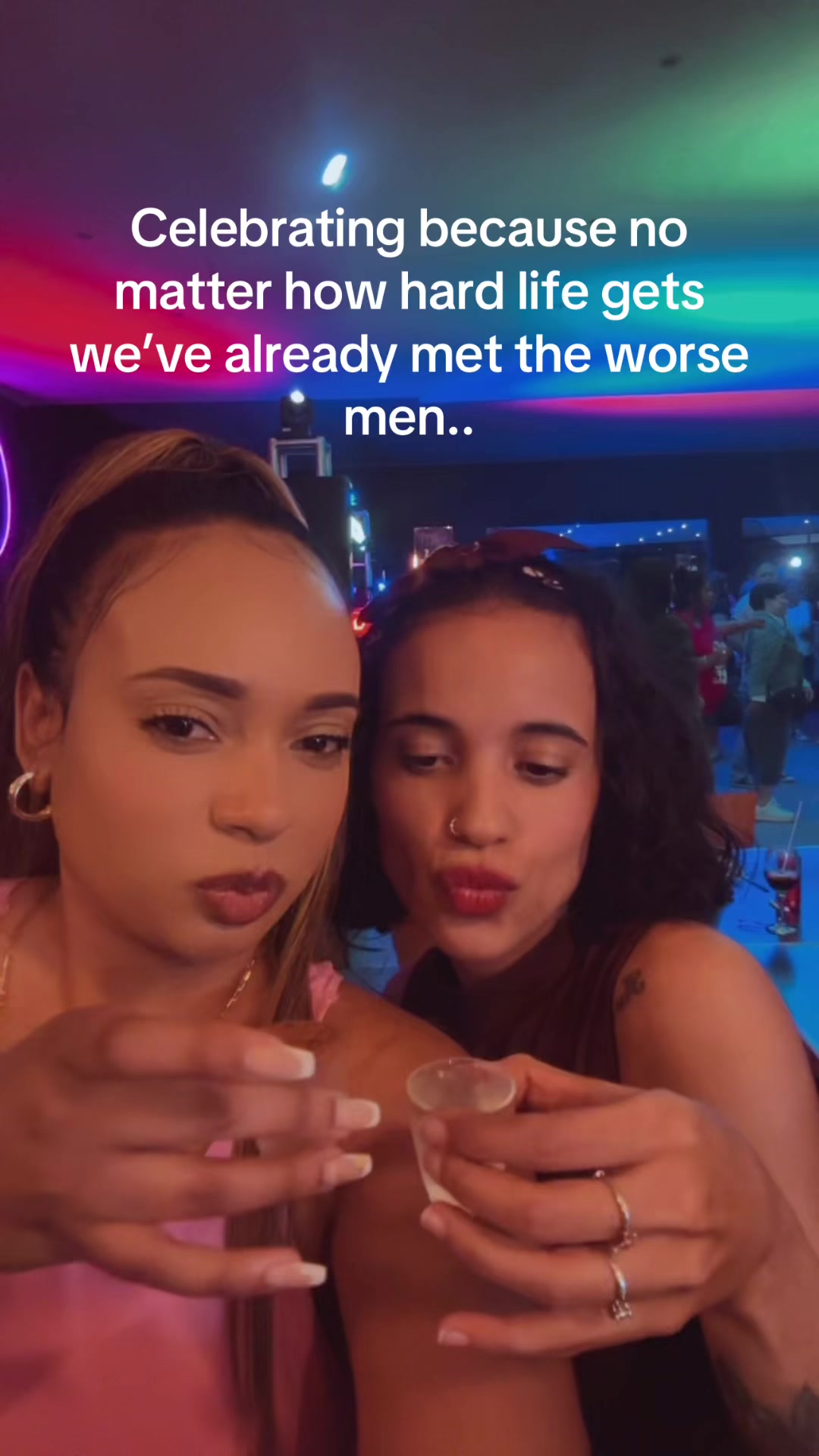 @C O U R T N E Y E D W A R D S