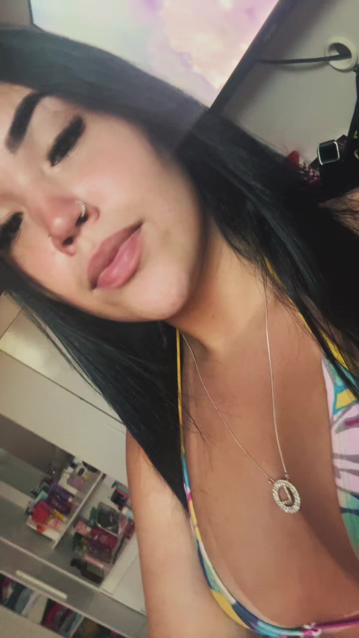 @Maria Laura
