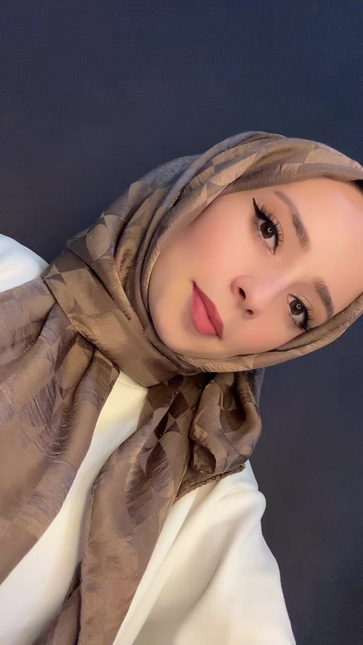 @Zeynep🌸