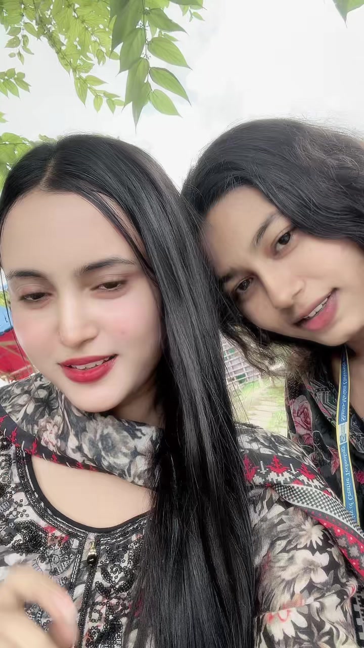 @Riyana🌸🫰🏻