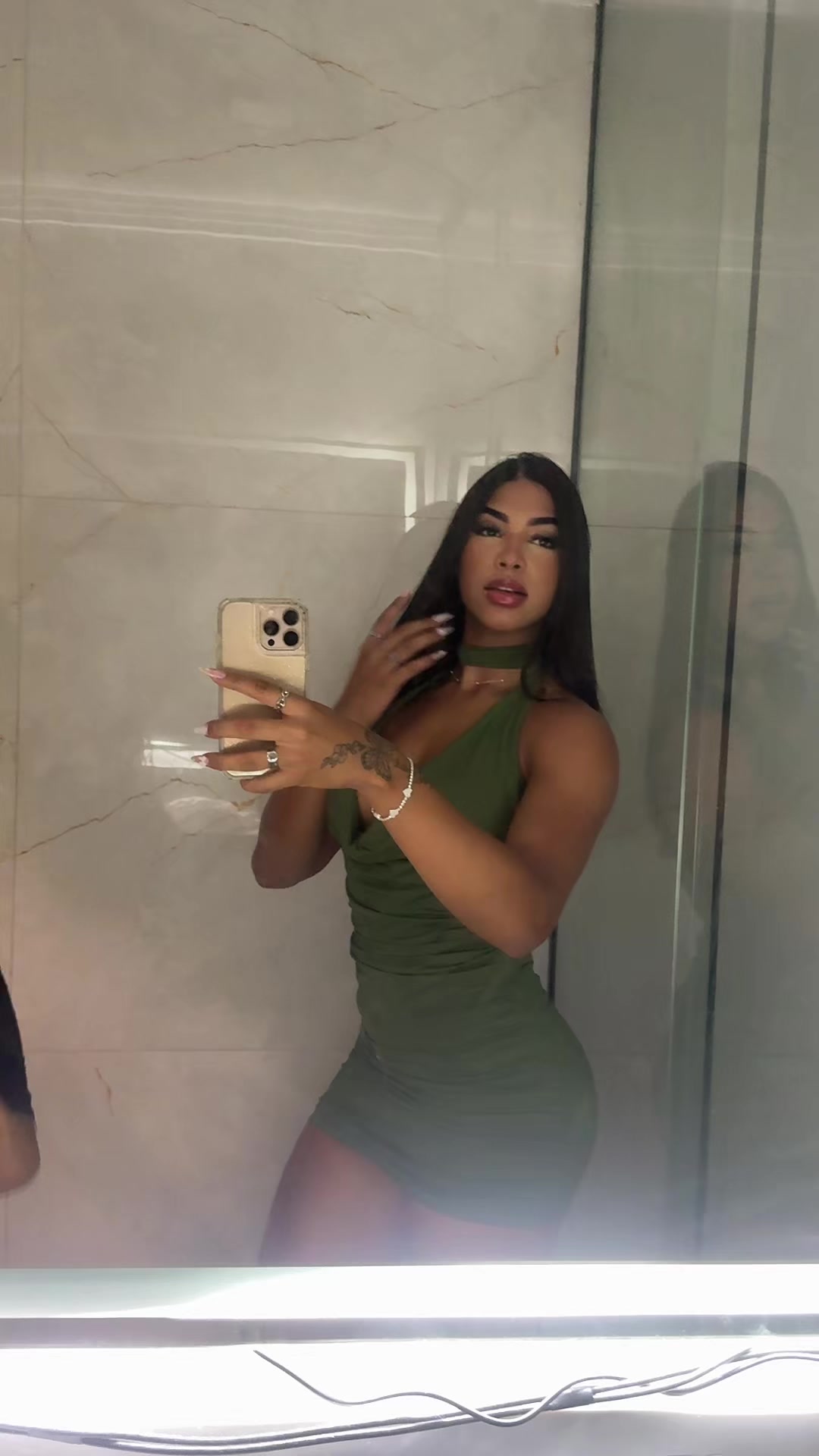 @lethicia paula