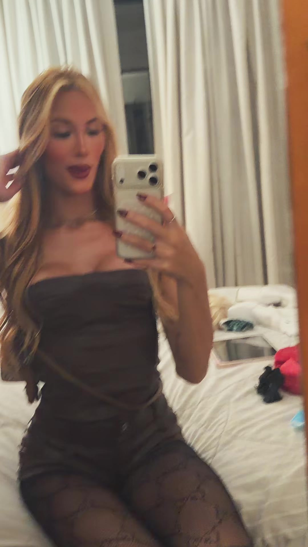 @VIT&Oacute;RIA BIANCHESSI