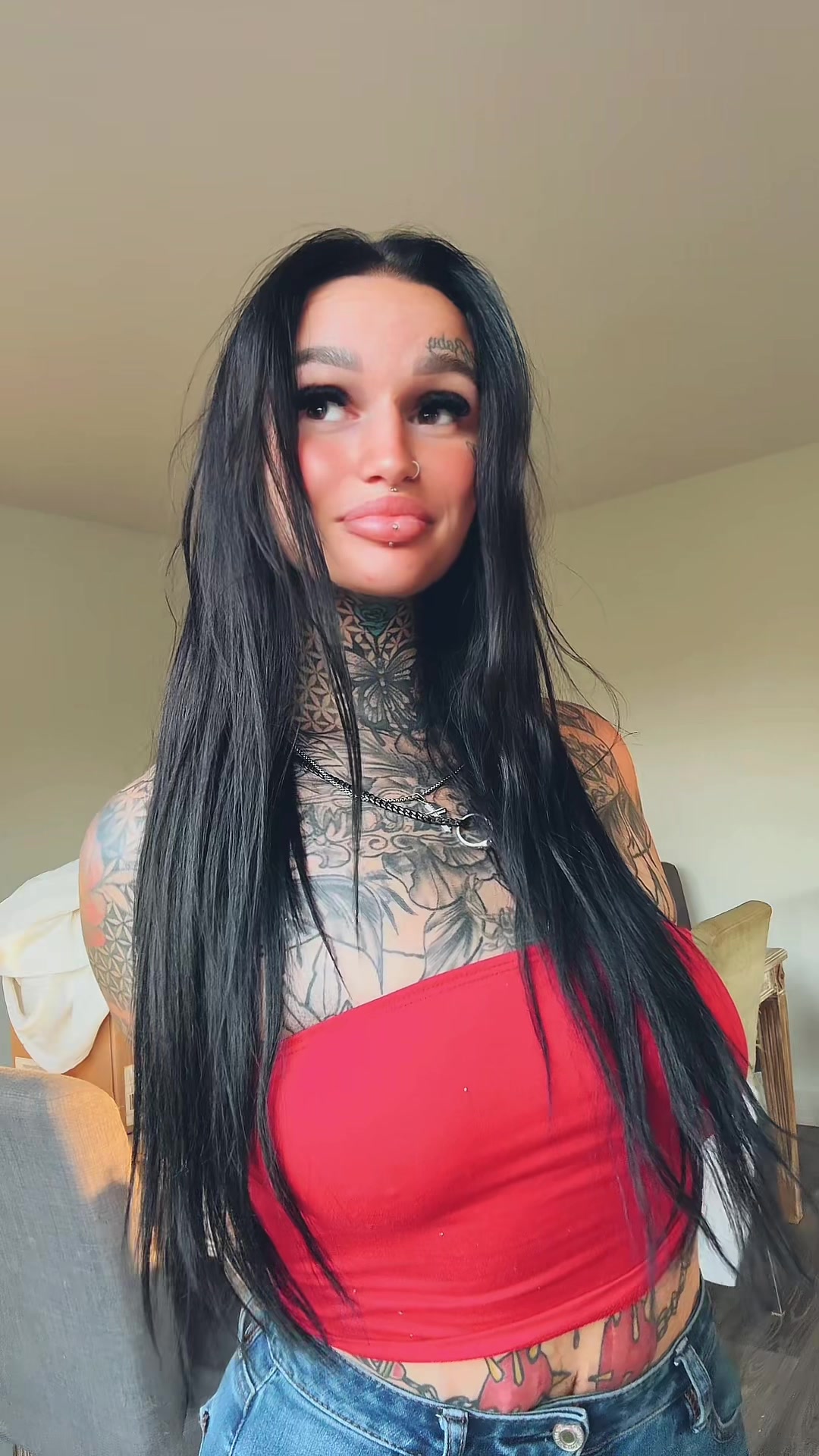 @Alexe🖤
