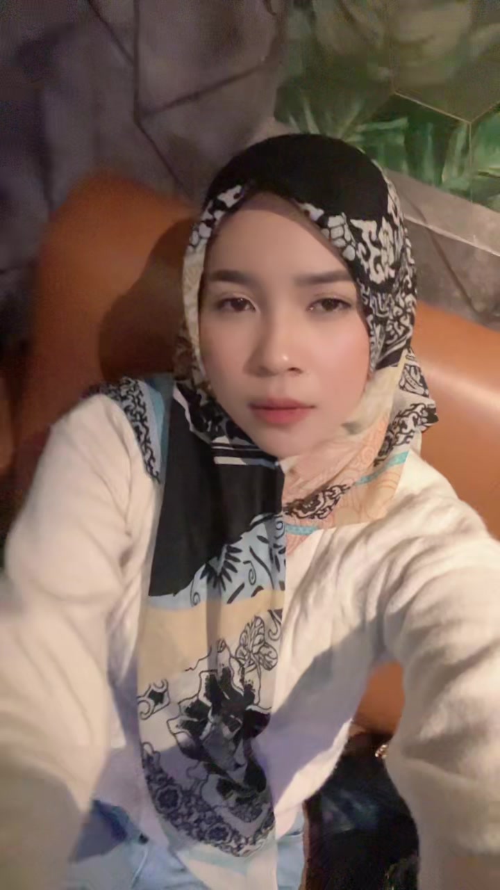 @✨🦋🦋cinta🌹🌷