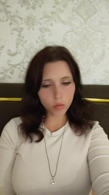 @Que★n_girl