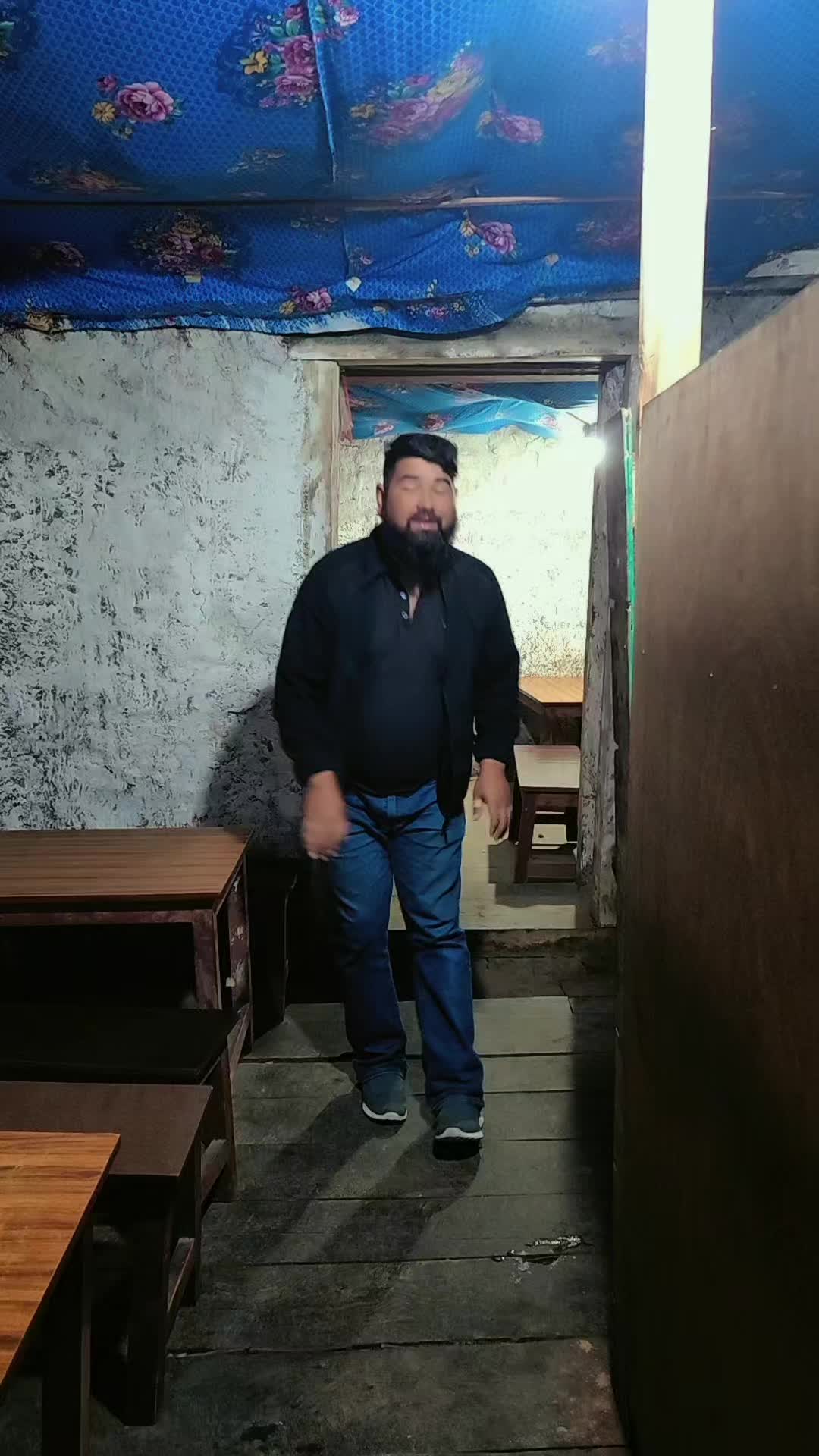 @दिनेश बिक्रम शाही