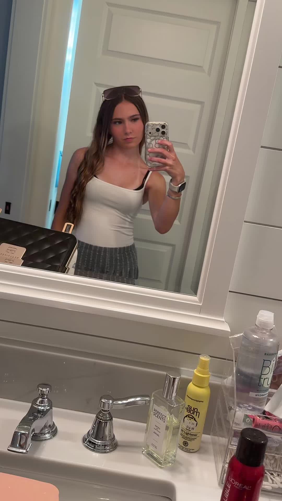 @ellas._.secret.spam