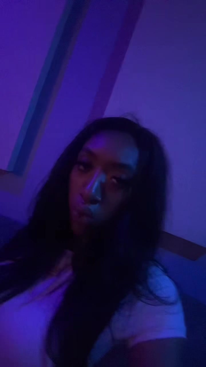 @undercoverbaddie007