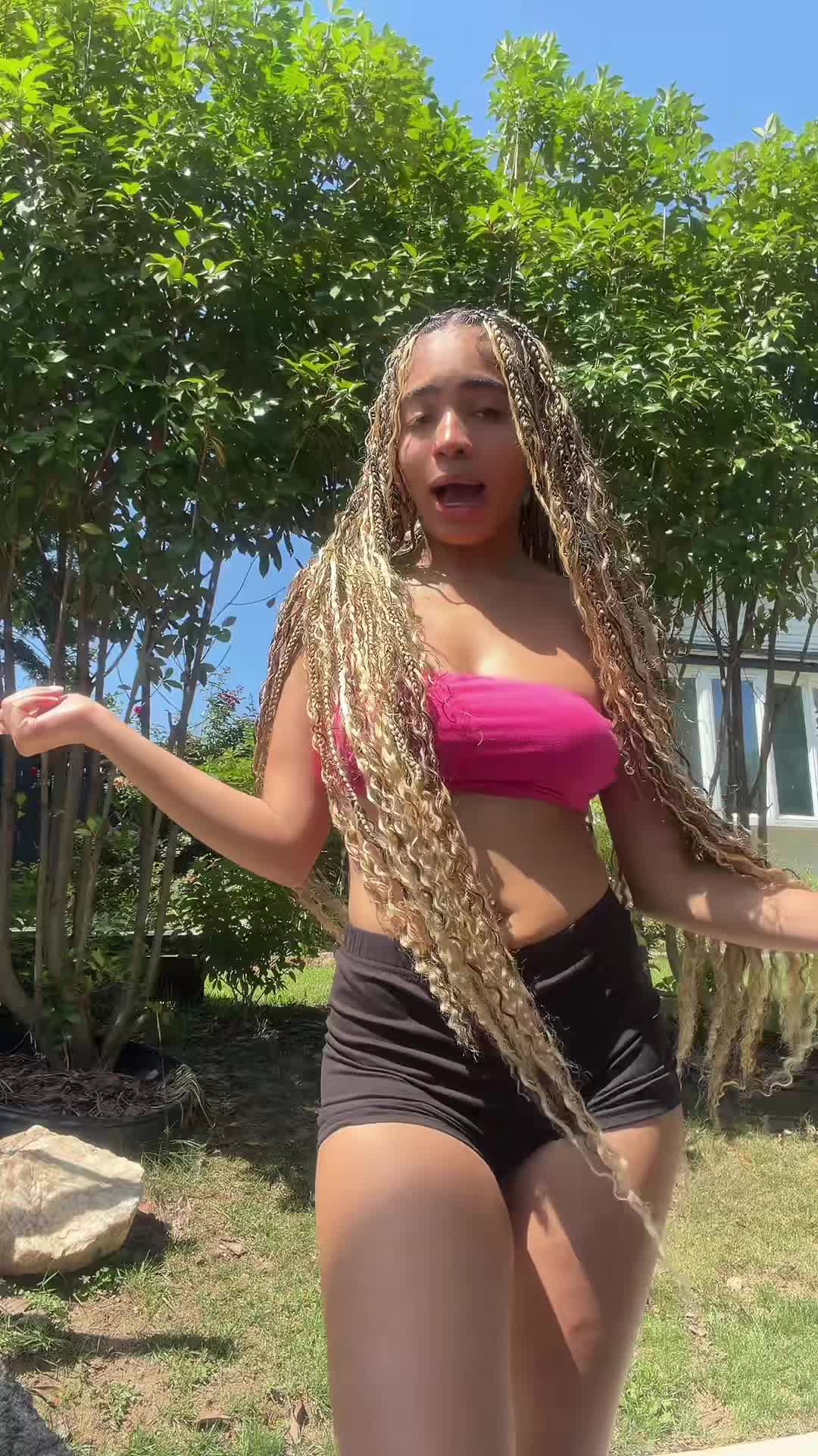 @Mercedesprettyy