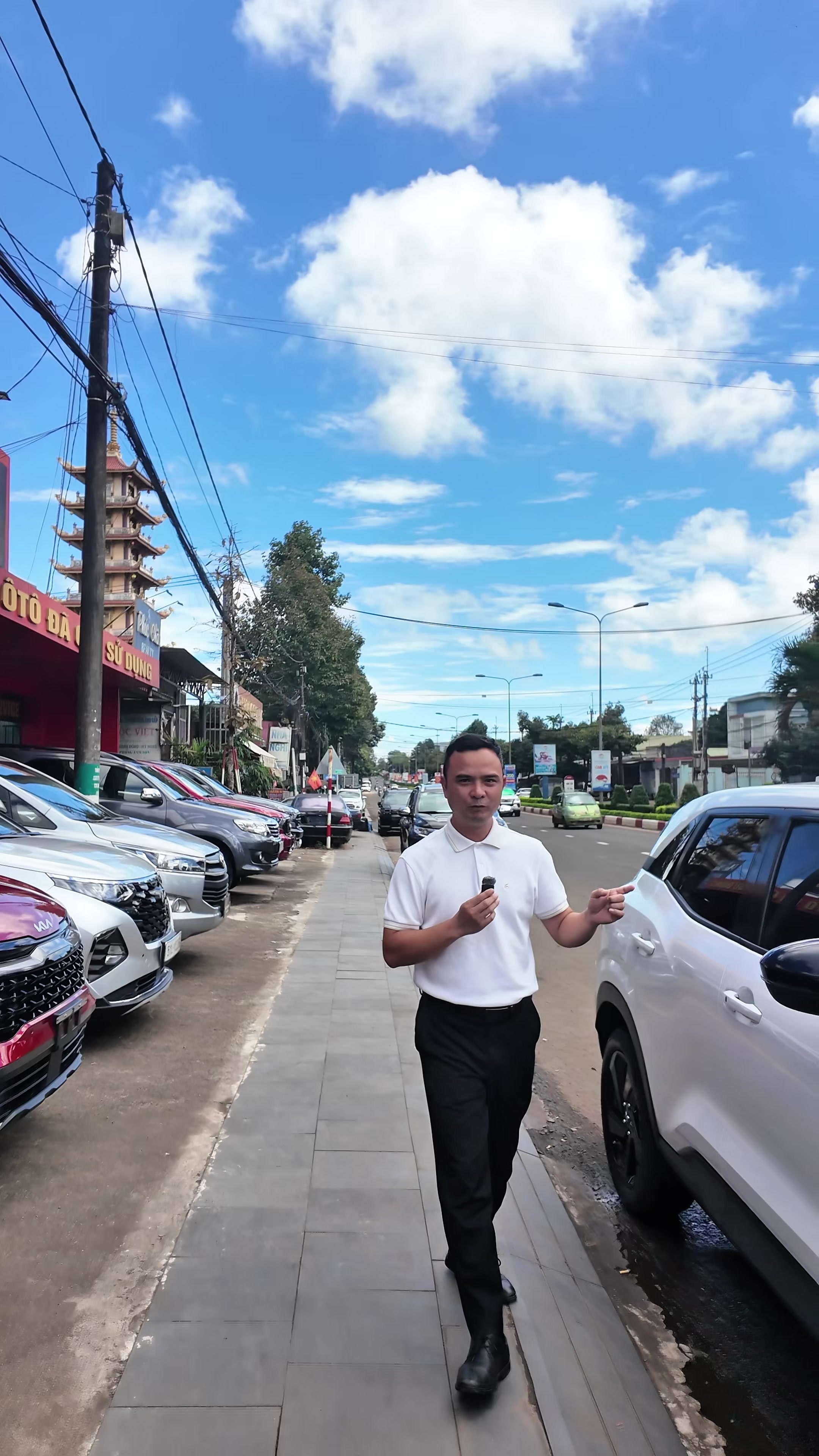 @CƯỜNG SIÊU THỊ ÔTÔ GIALAI