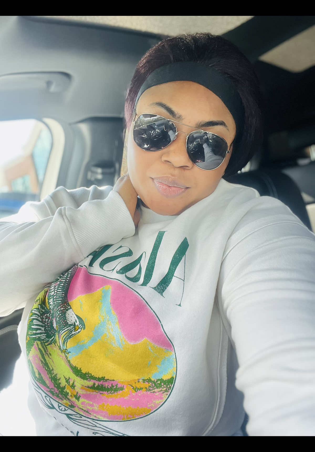 @Oluyenolamide