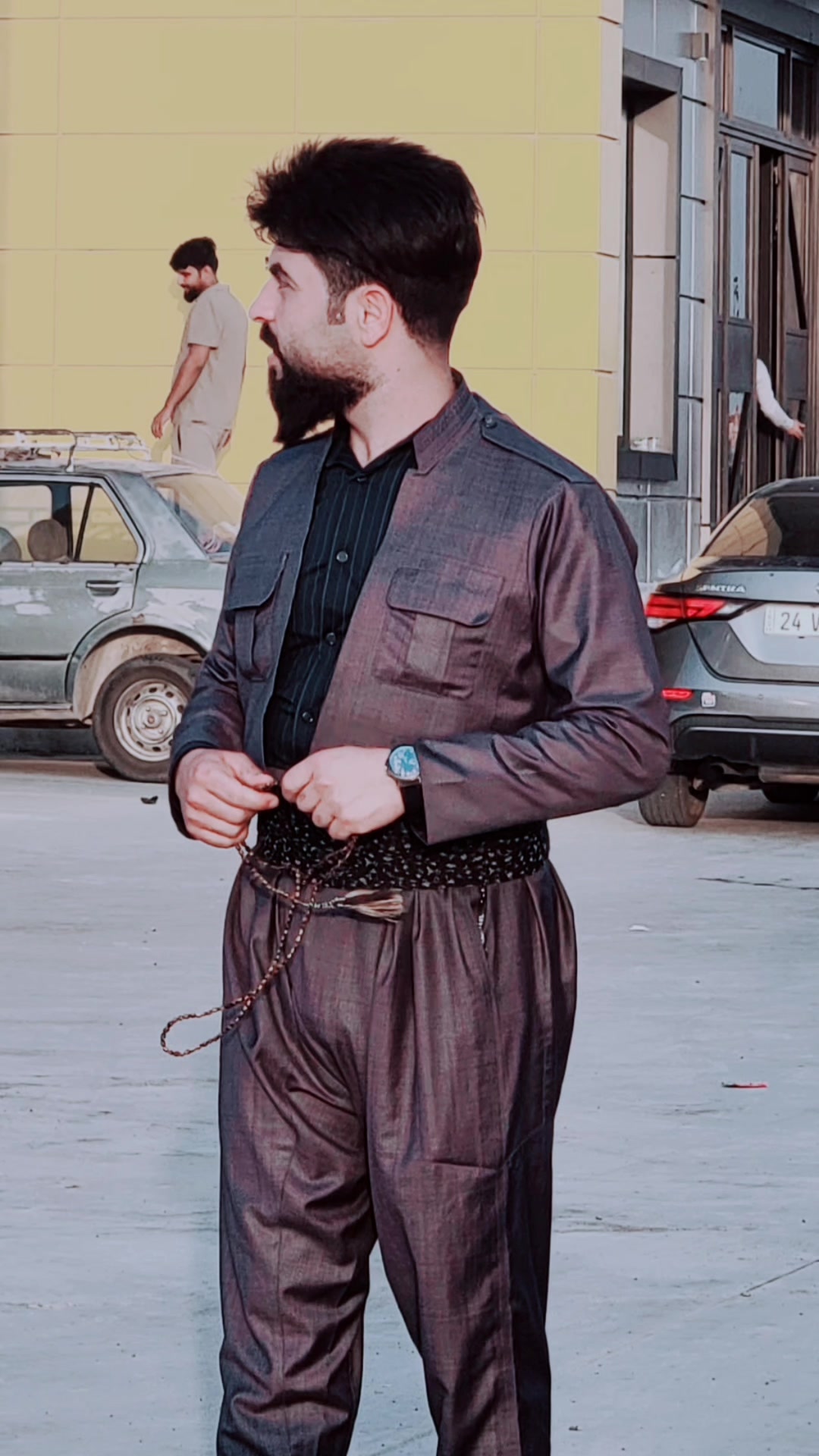 @يونس اكرم
