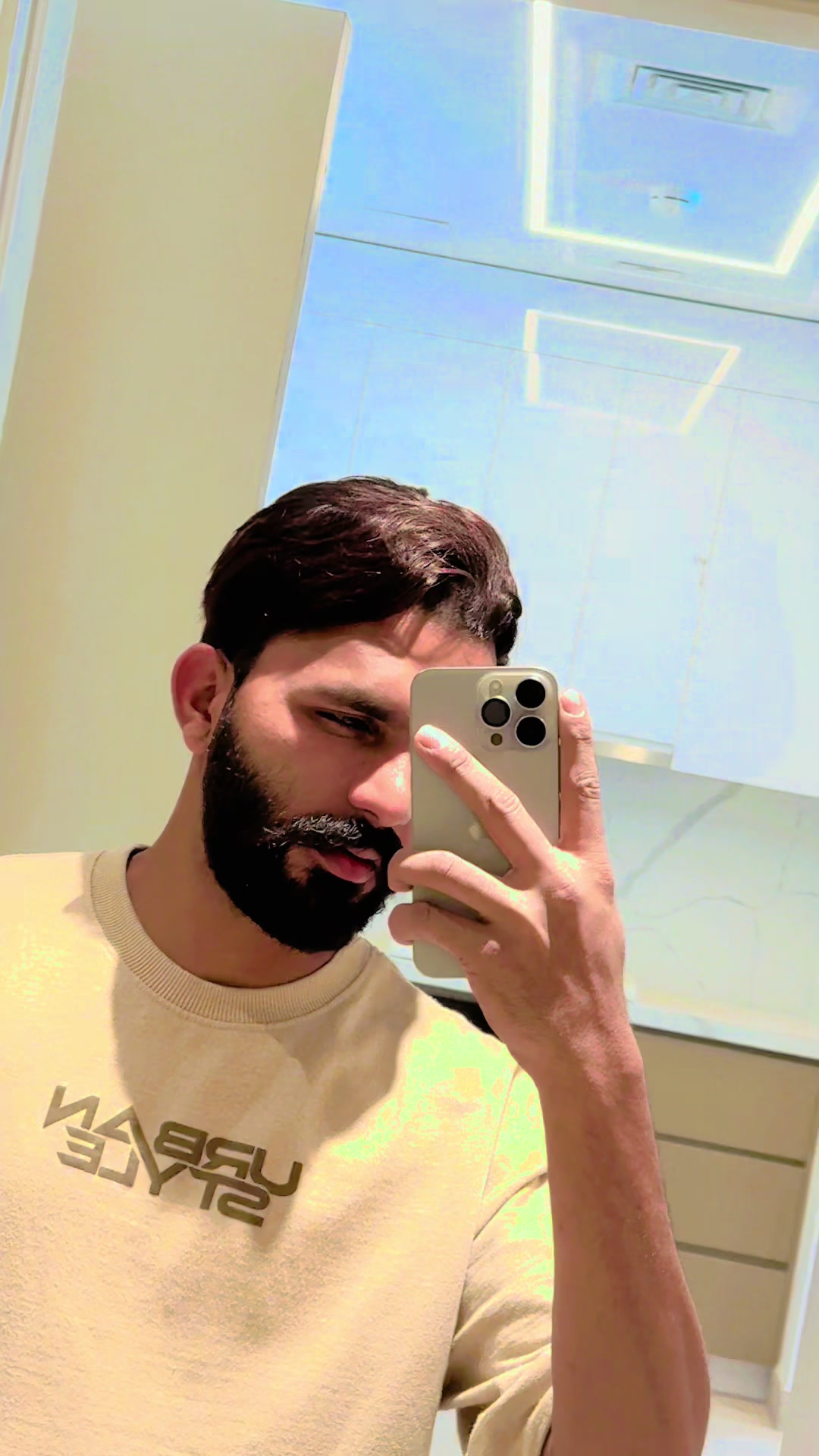 @JuTT 69🇦🇪