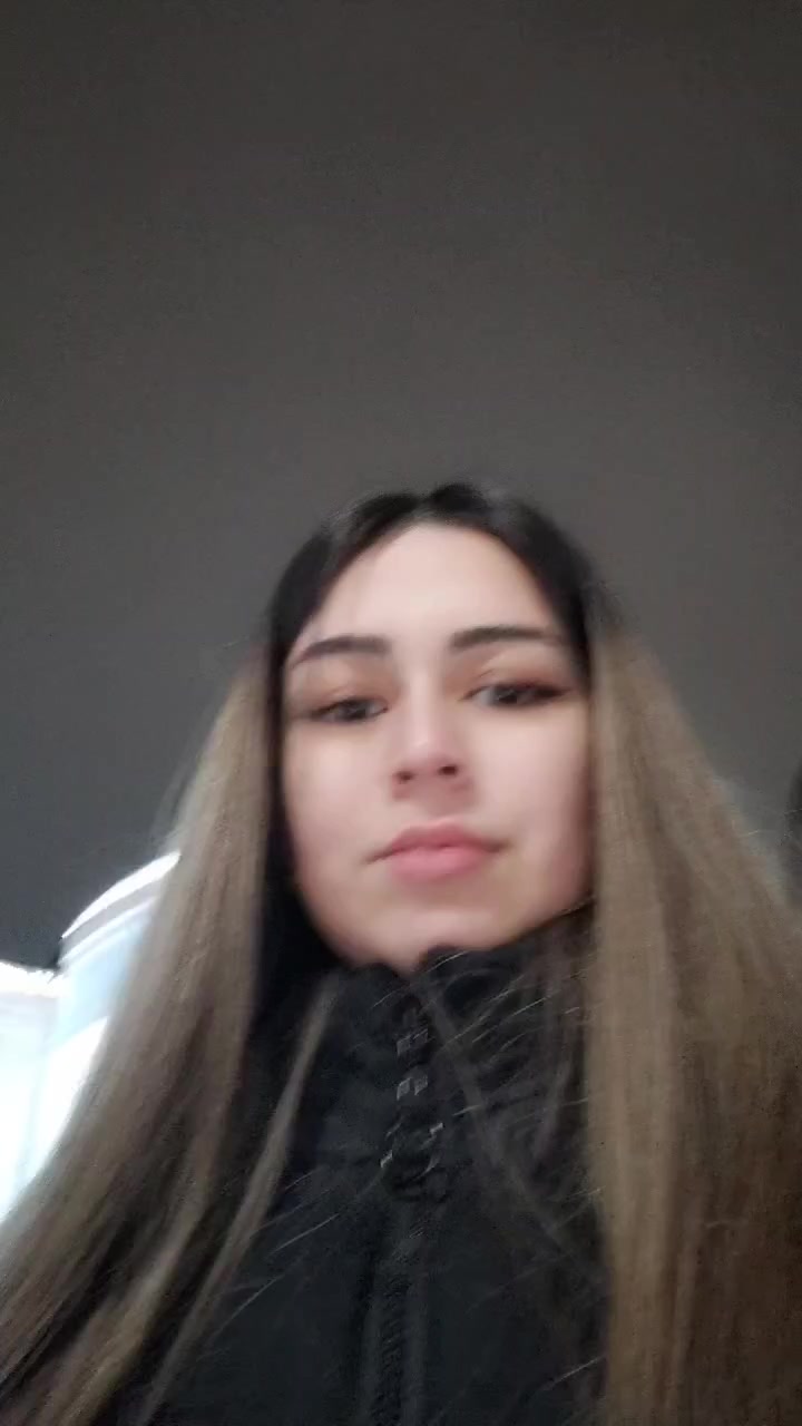 @Arzuw🦋