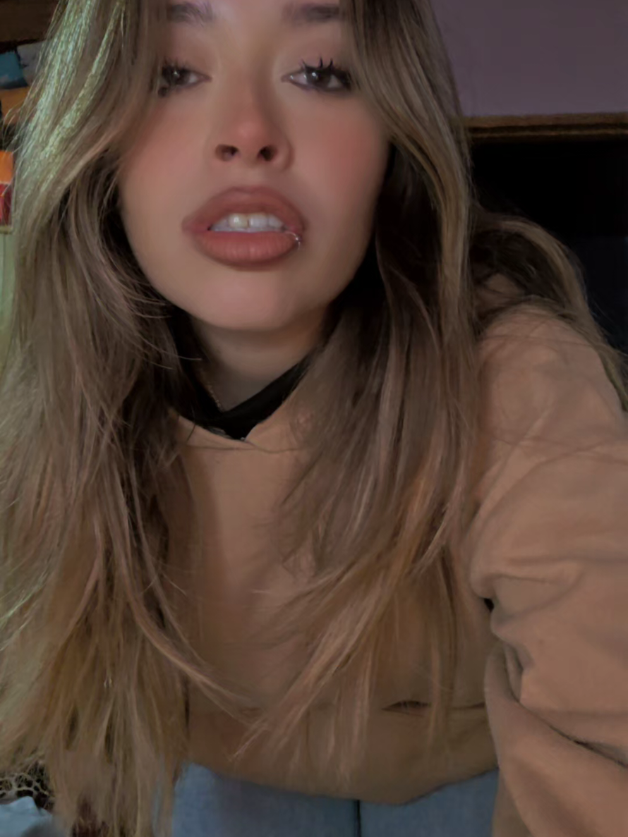 @Abril Alvarado❤