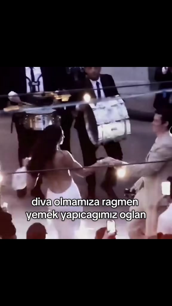 @ceren blancos,,