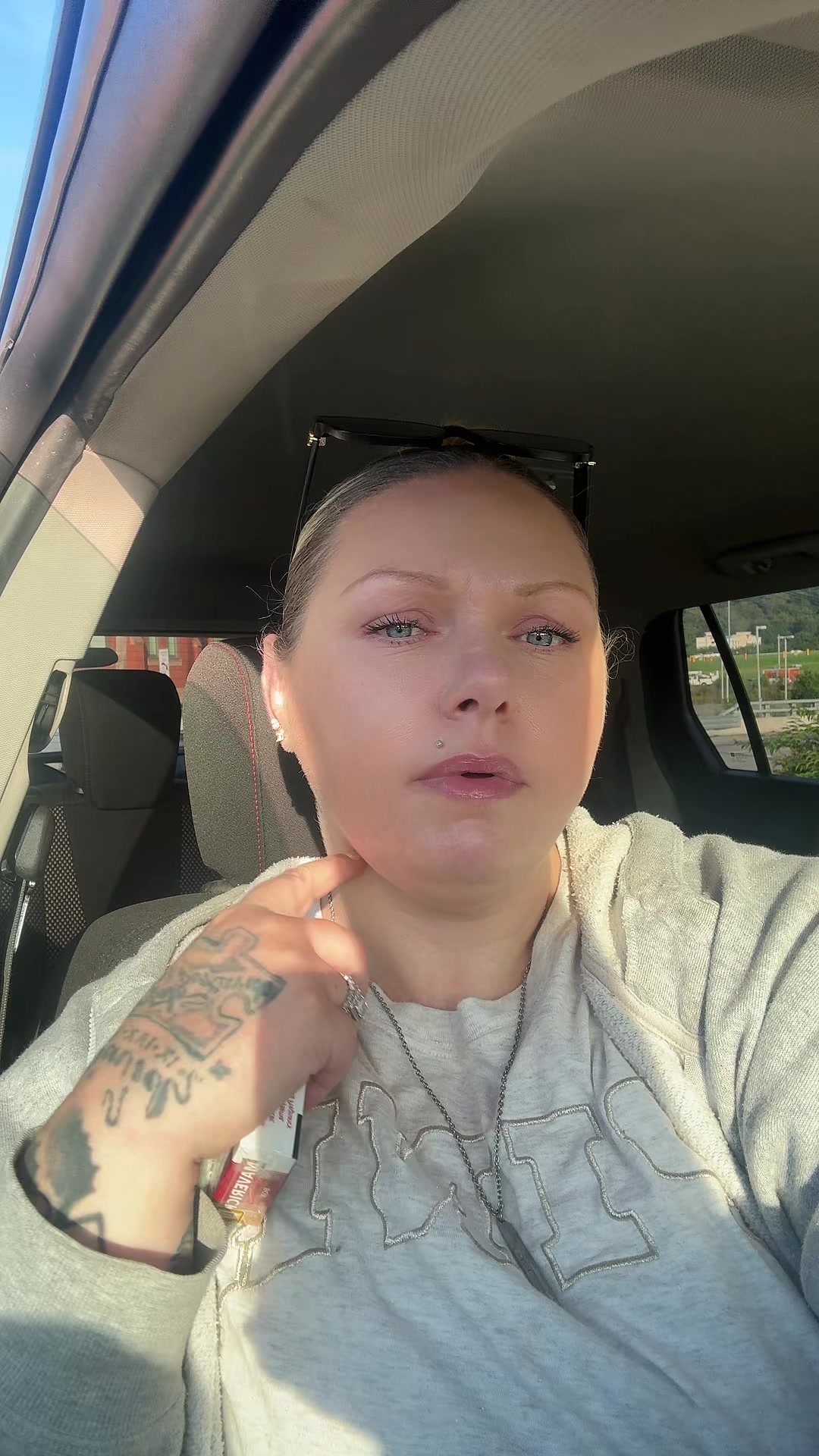 @Nickie1917