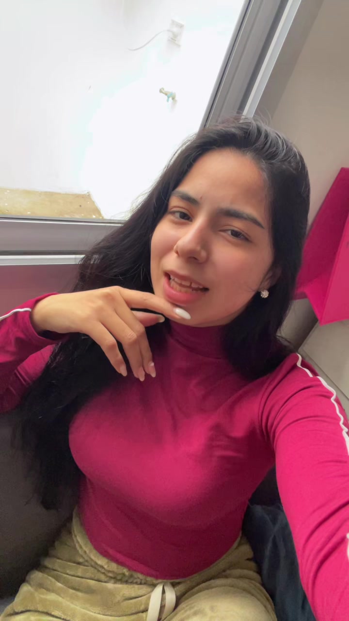@Agustina