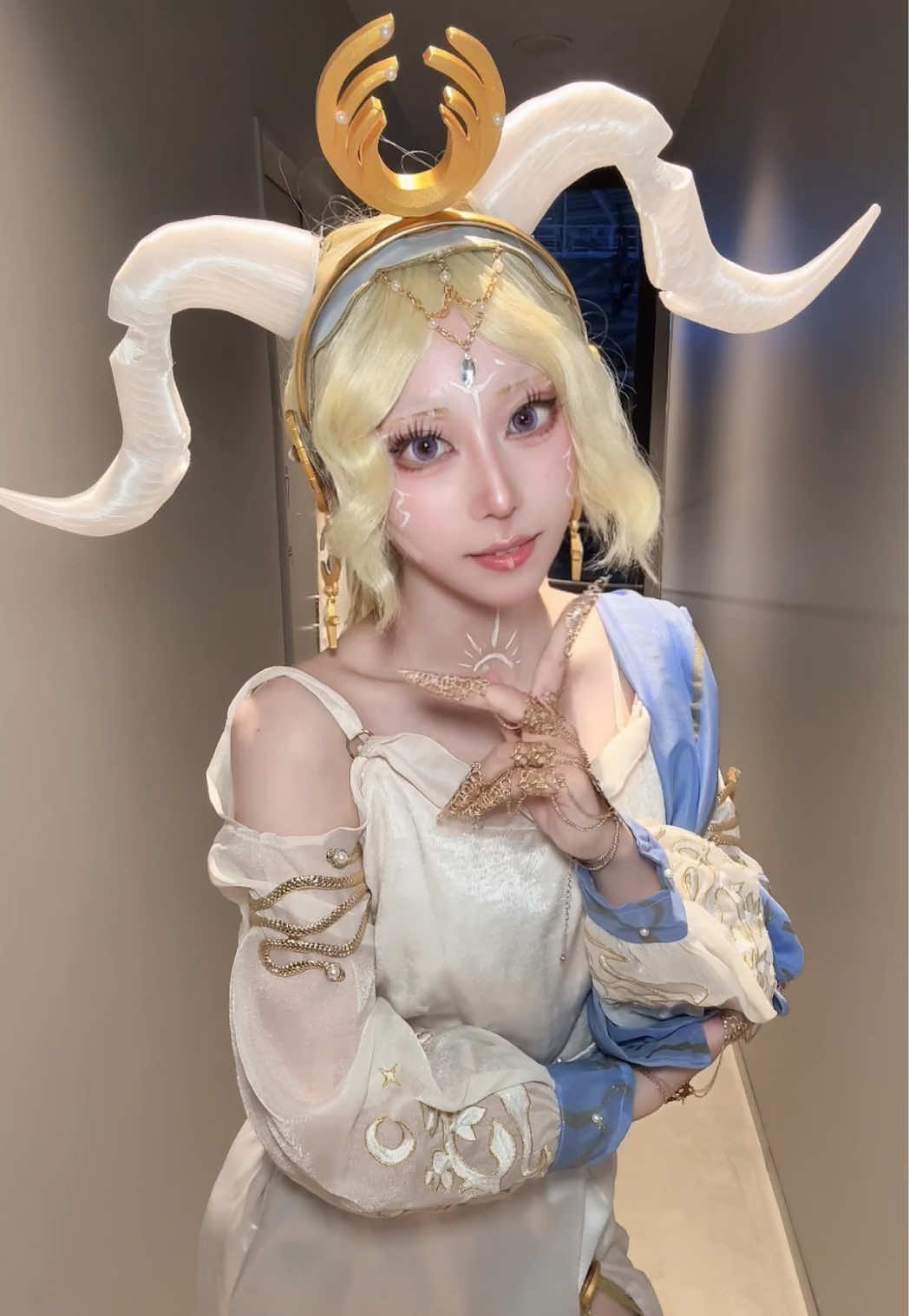 @ひま
