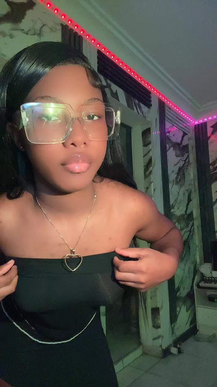 @Maude_Secret__🧚🏽♀️🩷