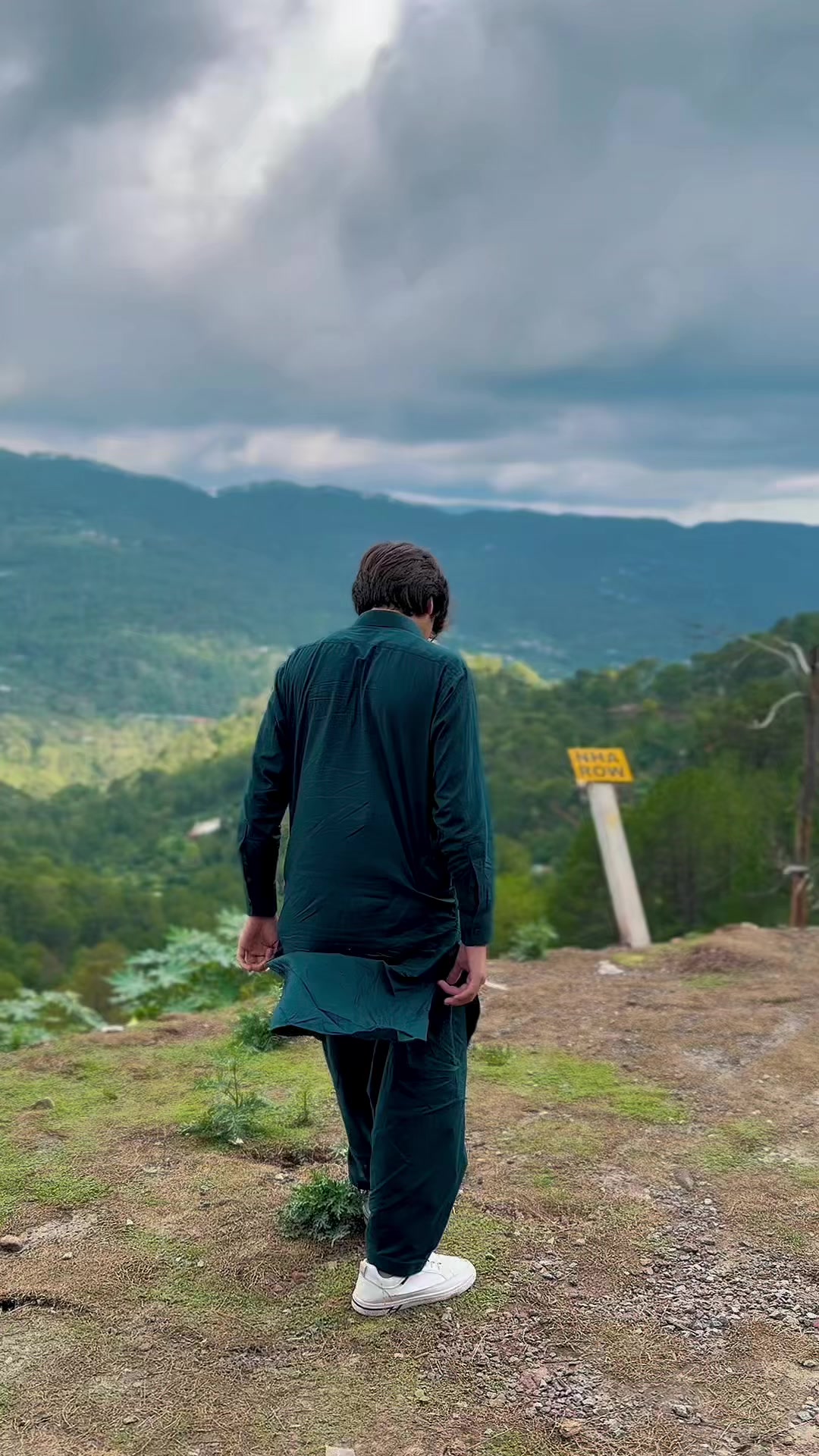 @👑𝙅𝙐𝙉𝘼𝙄𝘿 𝙆𝙃𝘼𝙇𝙄𝙇👑