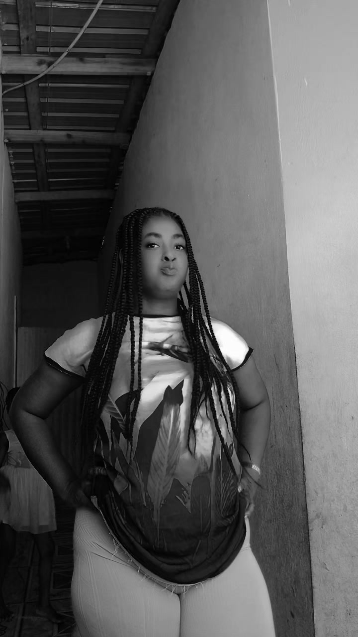 @sherloo la courageuse
