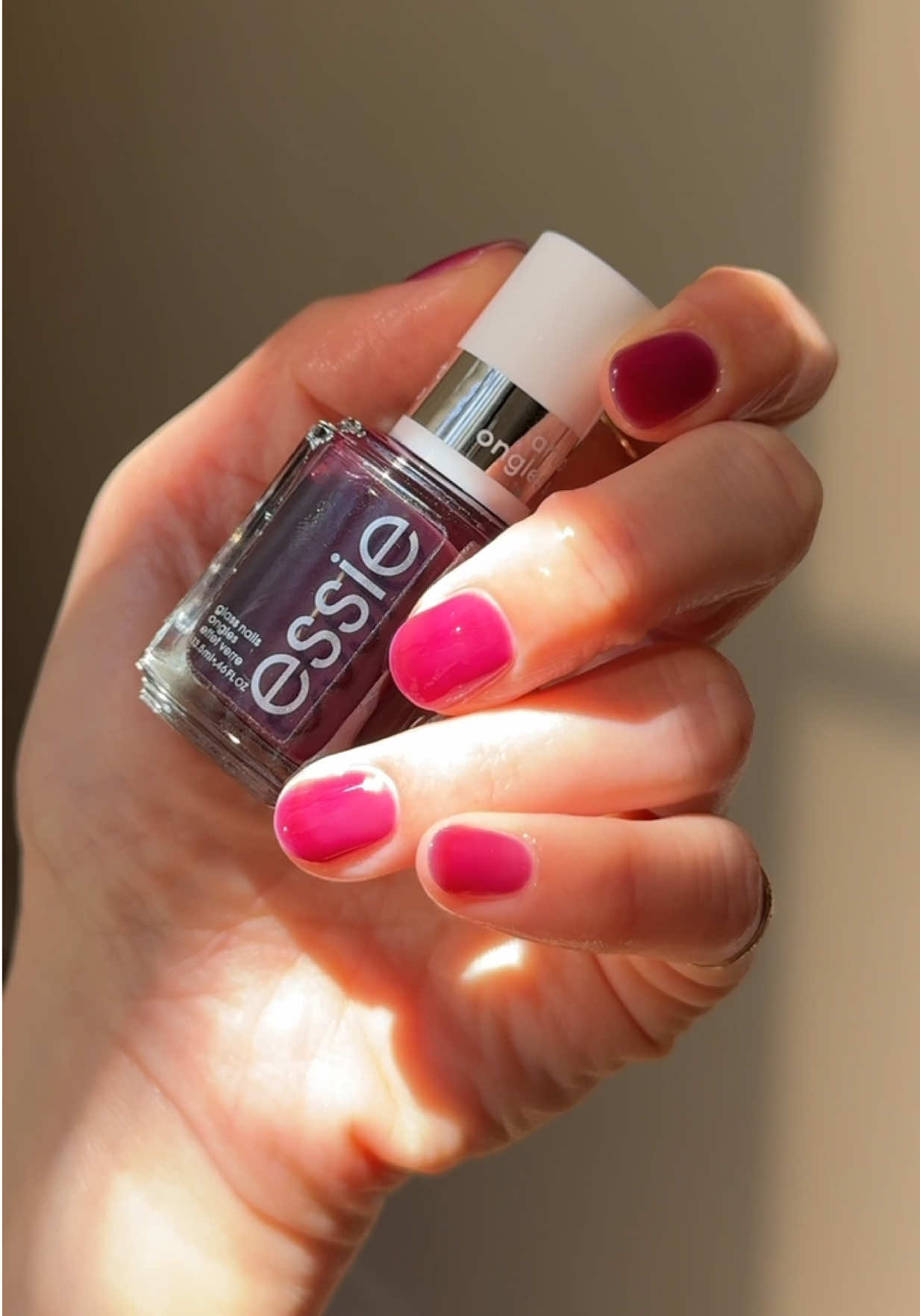 @essie