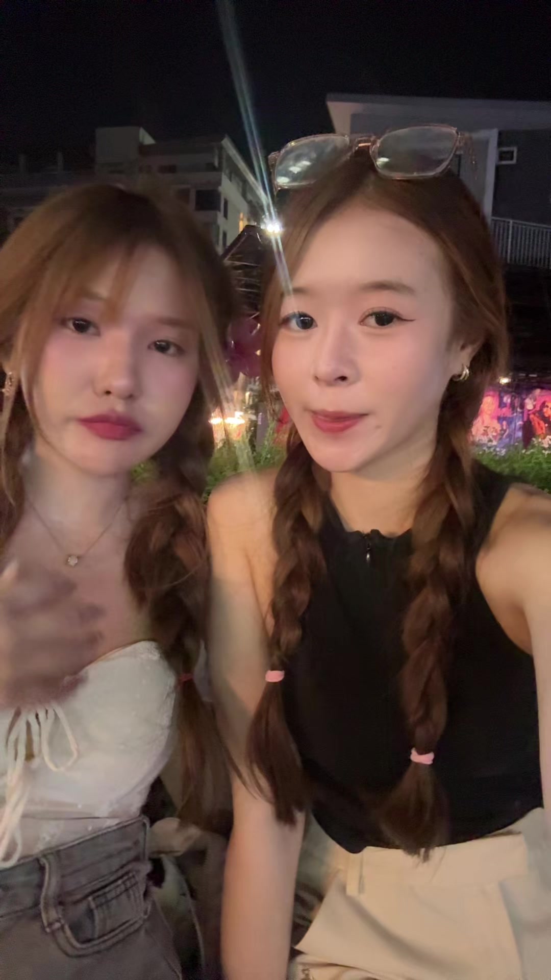 @บัวรักชมพู