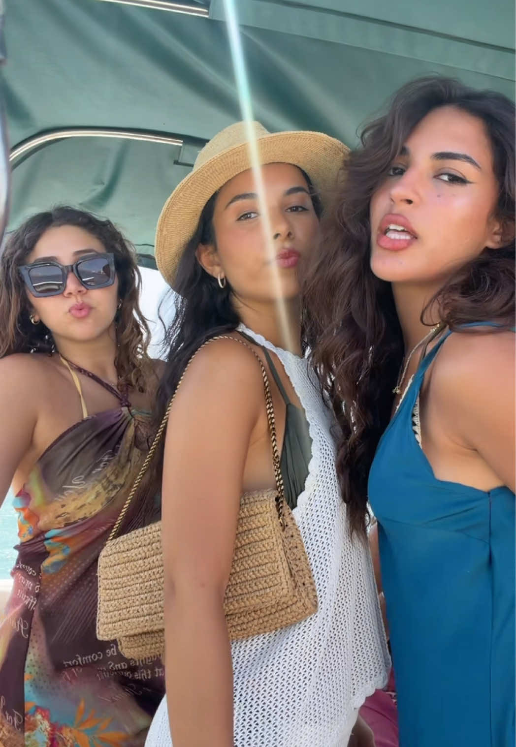 @SARASARA