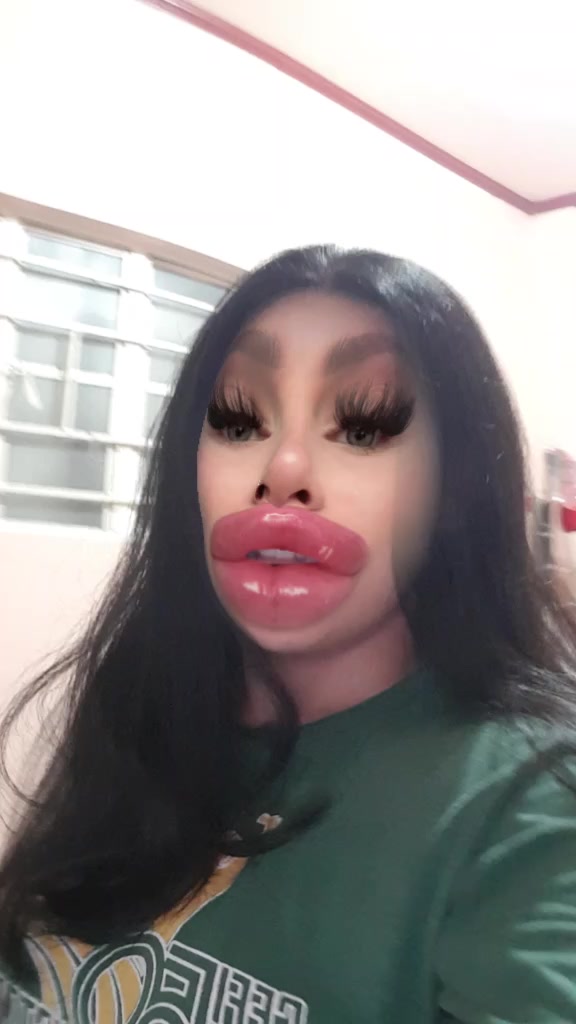 @𝓬𝓵𝓪𝓲𝓻𝓮 🦄