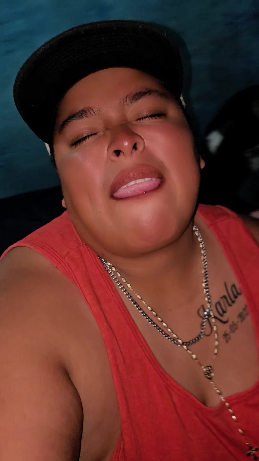 @bryanalvarado😍😘