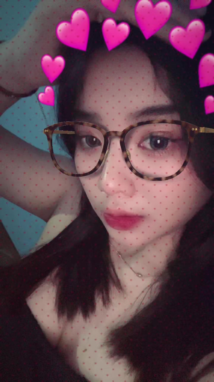 @denisaaa