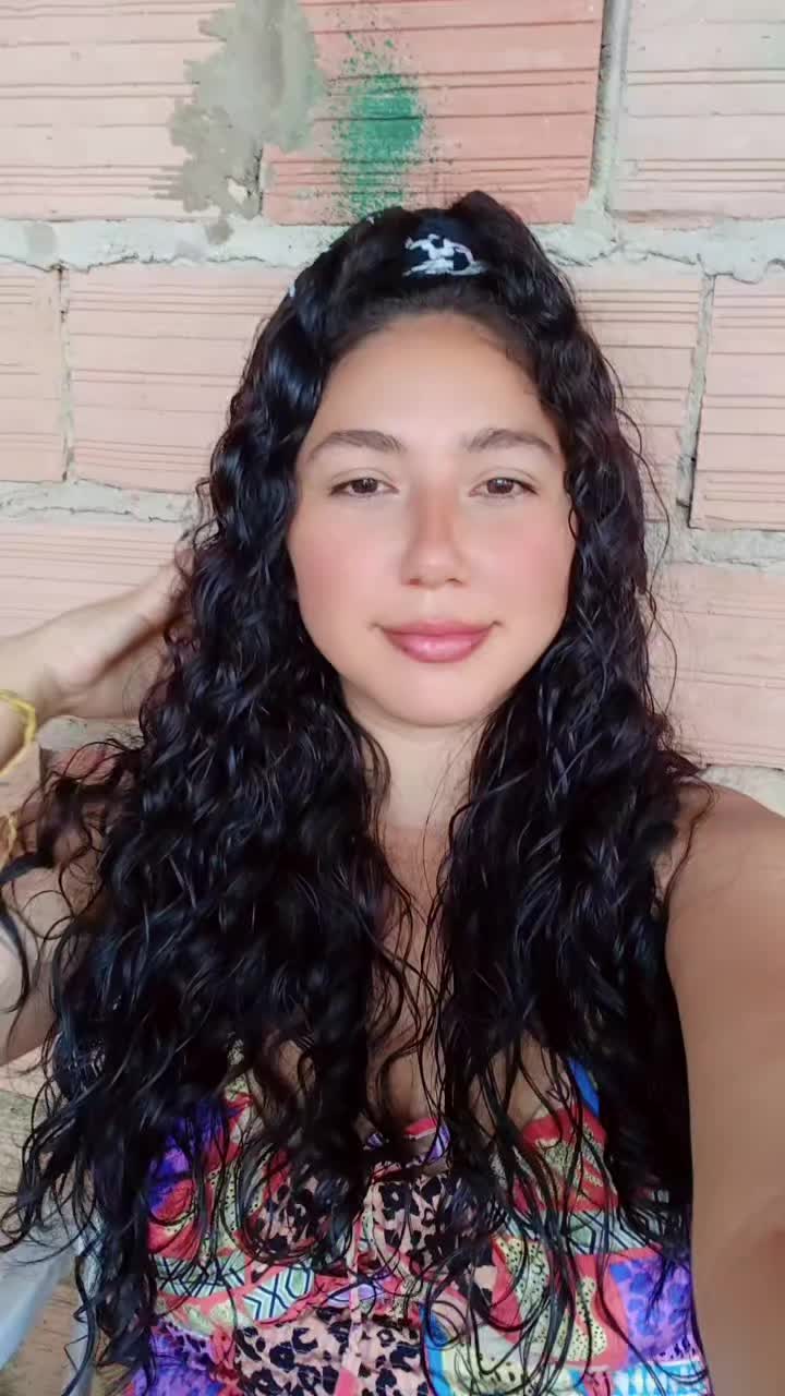 @Annycollares🦋