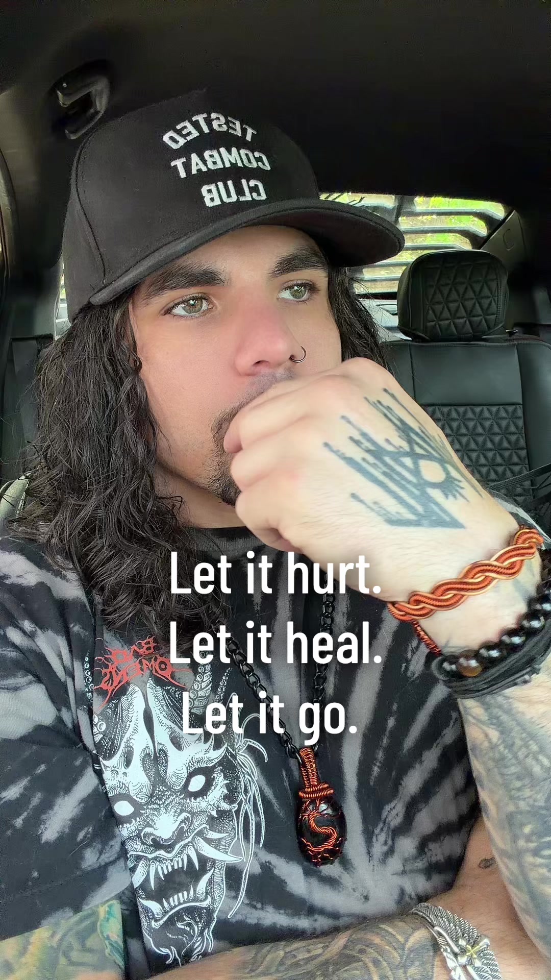 @Adrian🖤⚔️💜