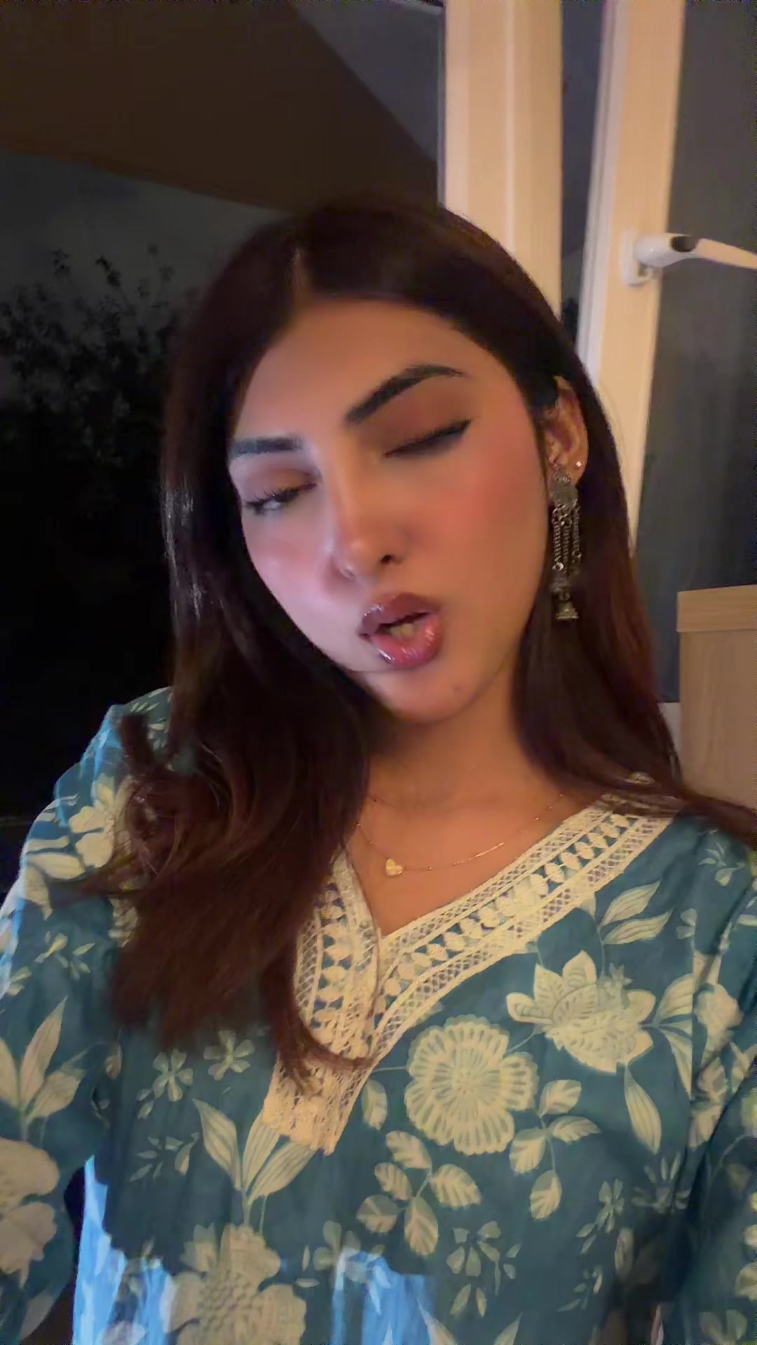@Its_pratyushaaa