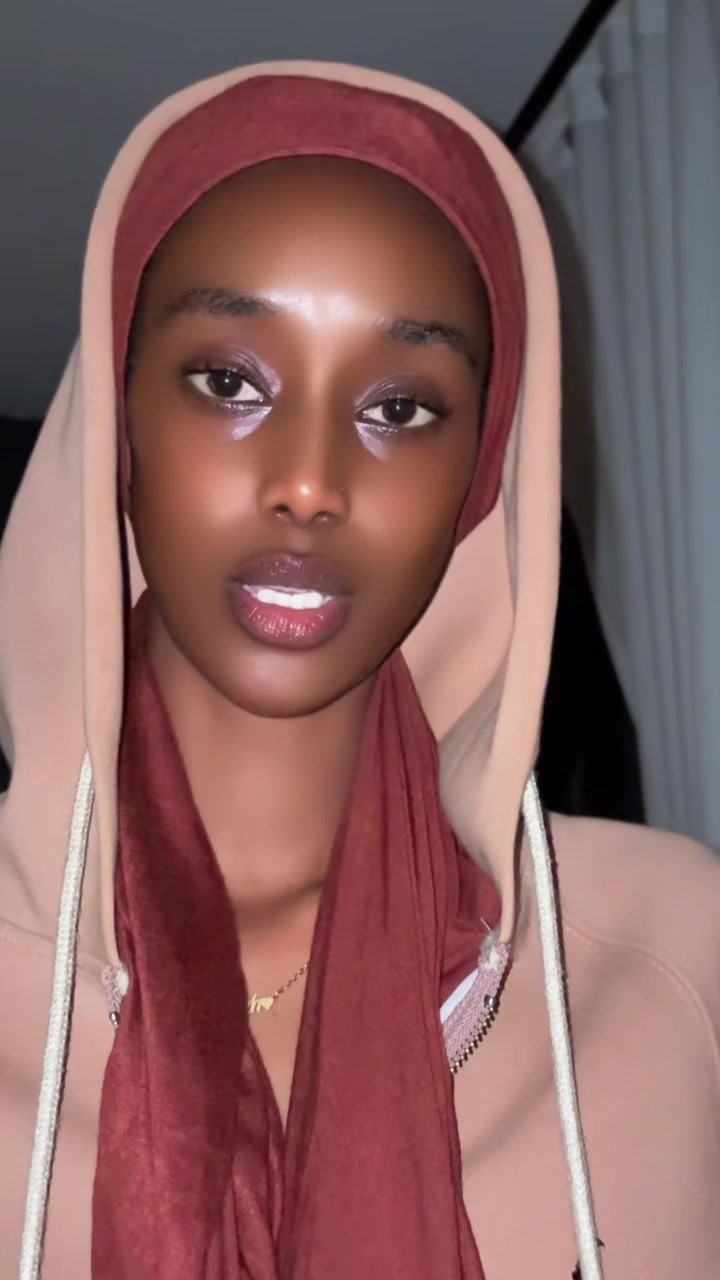 @🌸She is Khadijah 🎀