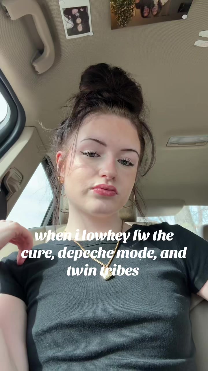 @alyssa🕷️
