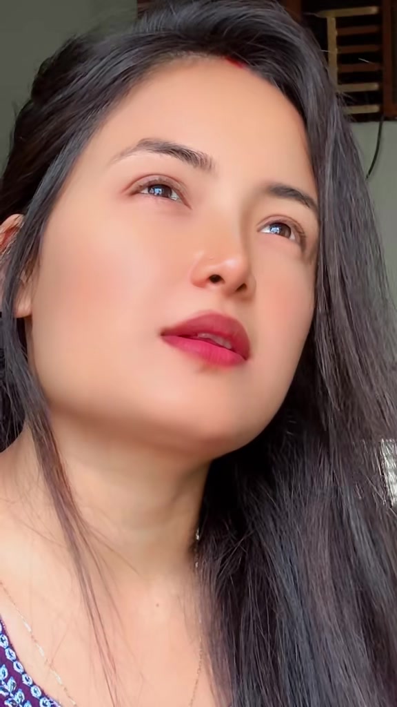 @👑NISHA_THAPA👑
