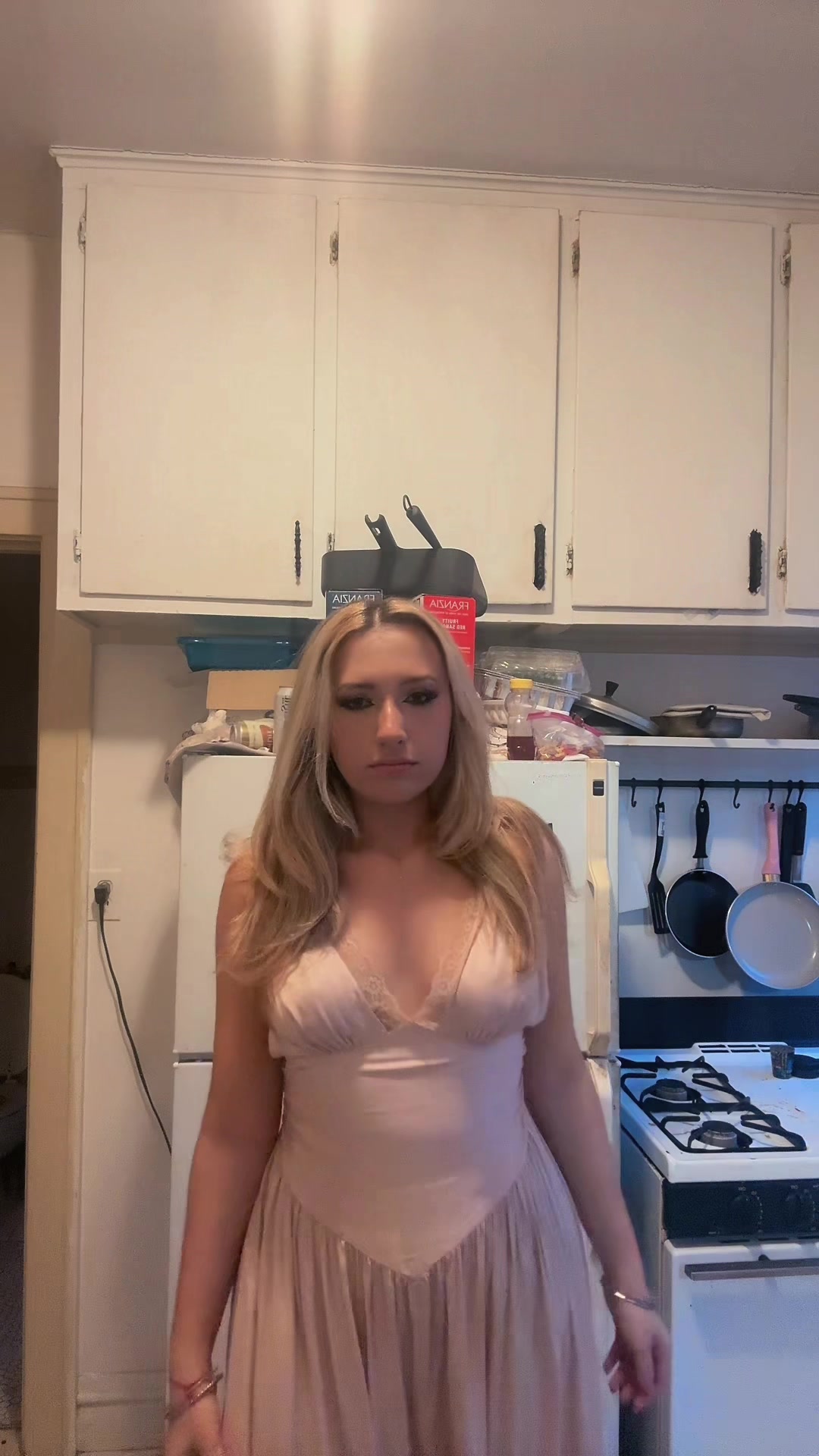 @elaina