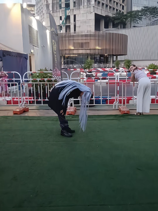 @AizadKun