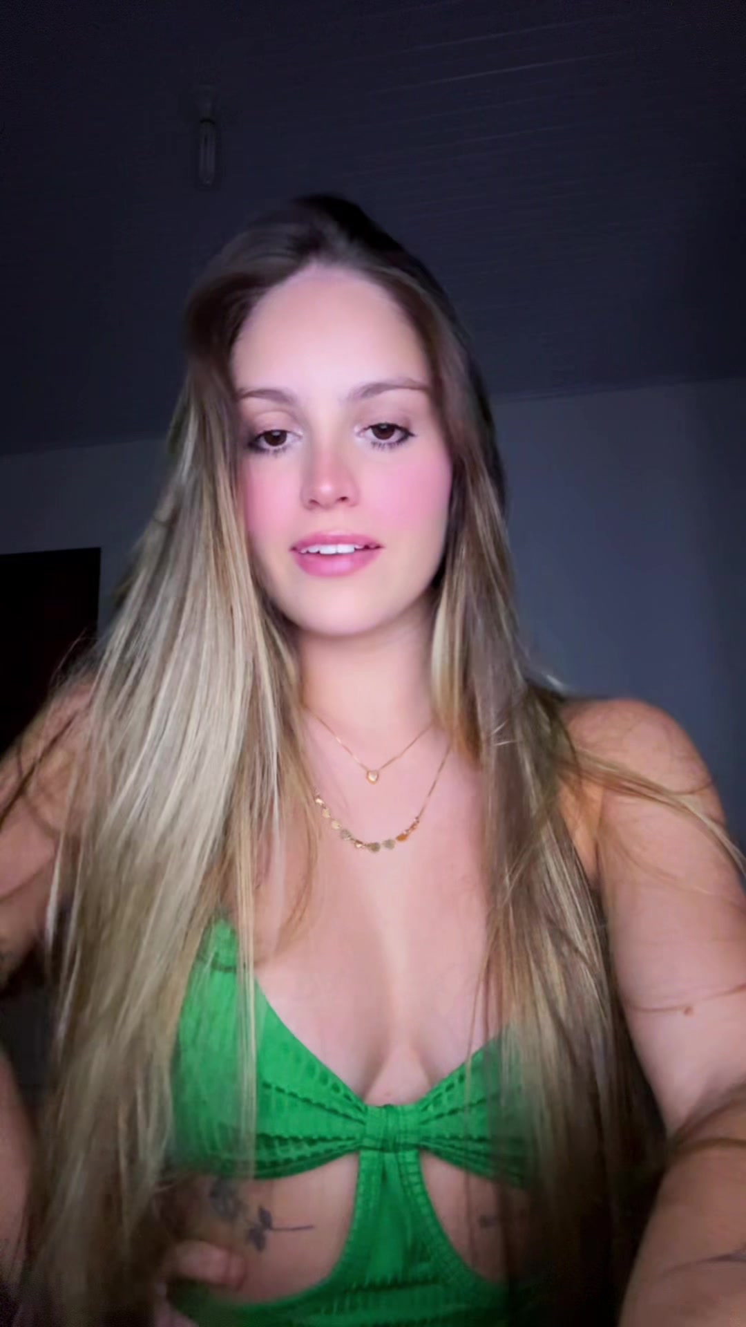@Jujuu